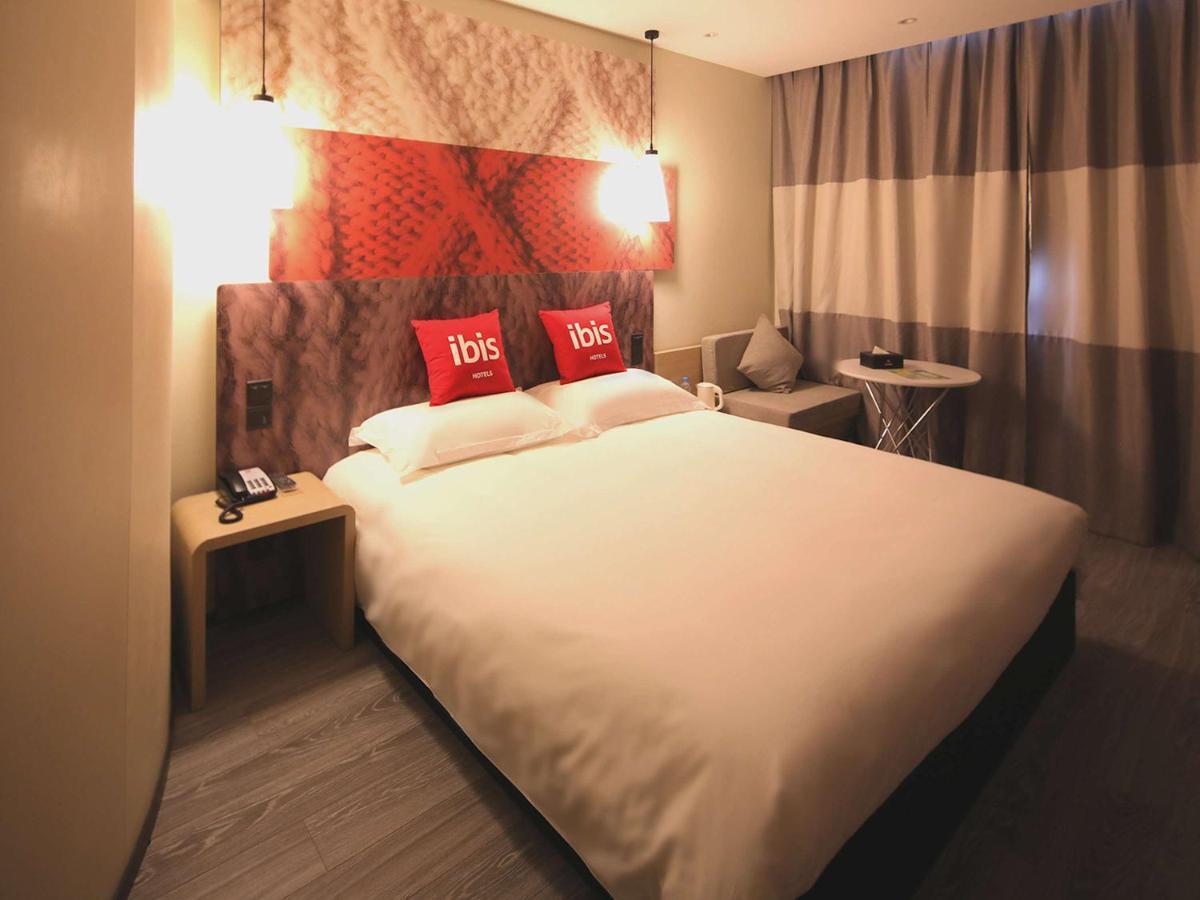 Ibis Shanghai Changshou Road Hotel מראה חיצוני תמונה