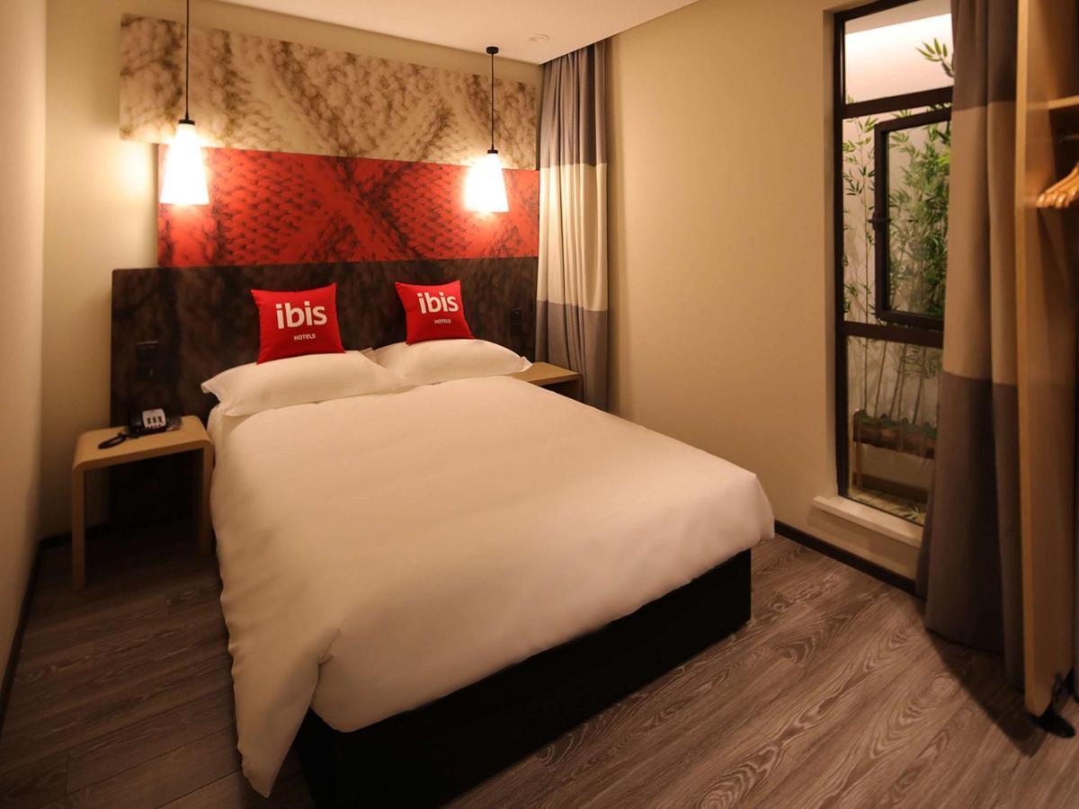 Ibis Shanghai Changshou Road Hotel מראה חיצוני תמונה
